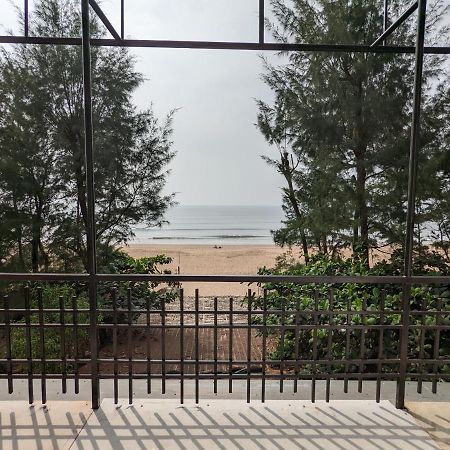 Surya Beach Cafe And Stay ゴカルナ エクステリア 写真