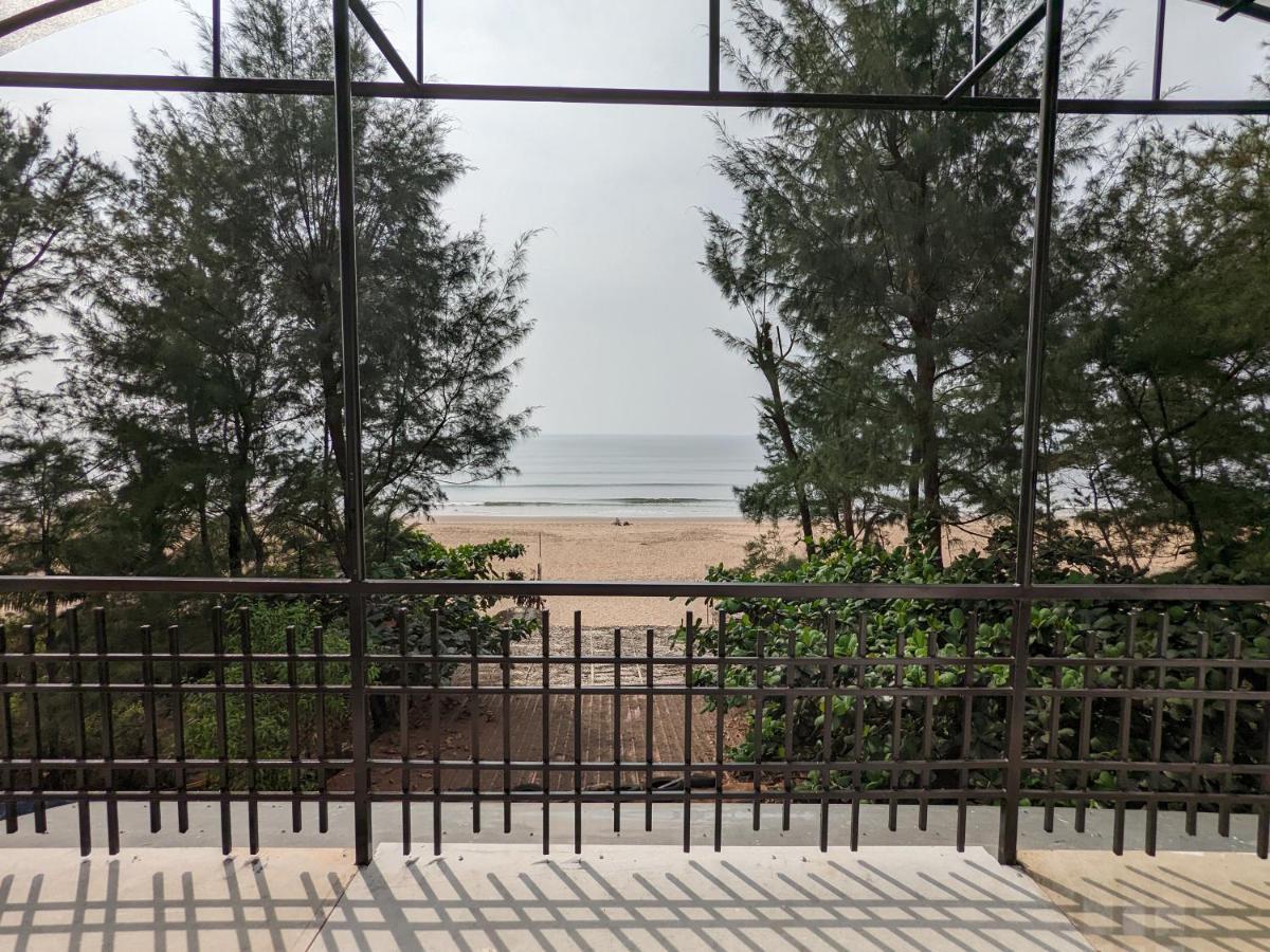 Surya Beach Cafe And Stay ゴカルナ エクステリア 写真